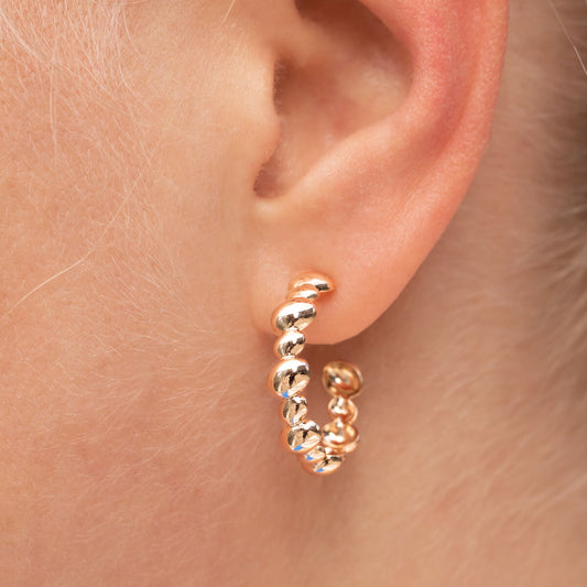 Elegant hoop earrings