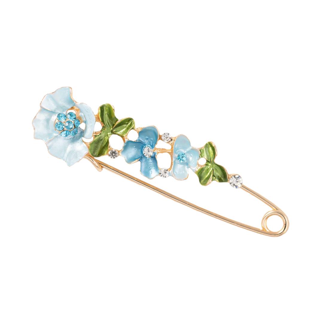 Piespraude ar ziliem ziediem