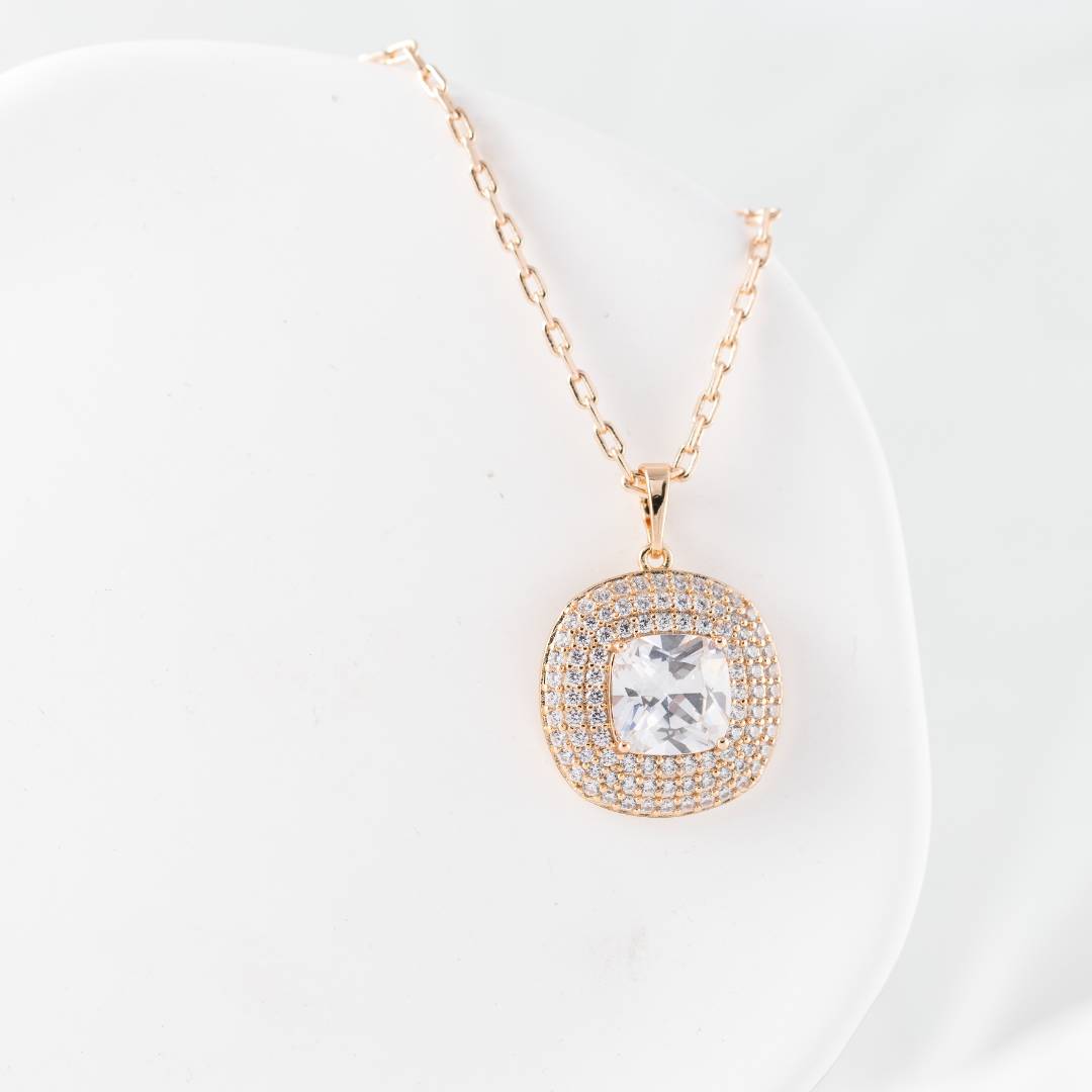 Rose Gold kaklarota Klera