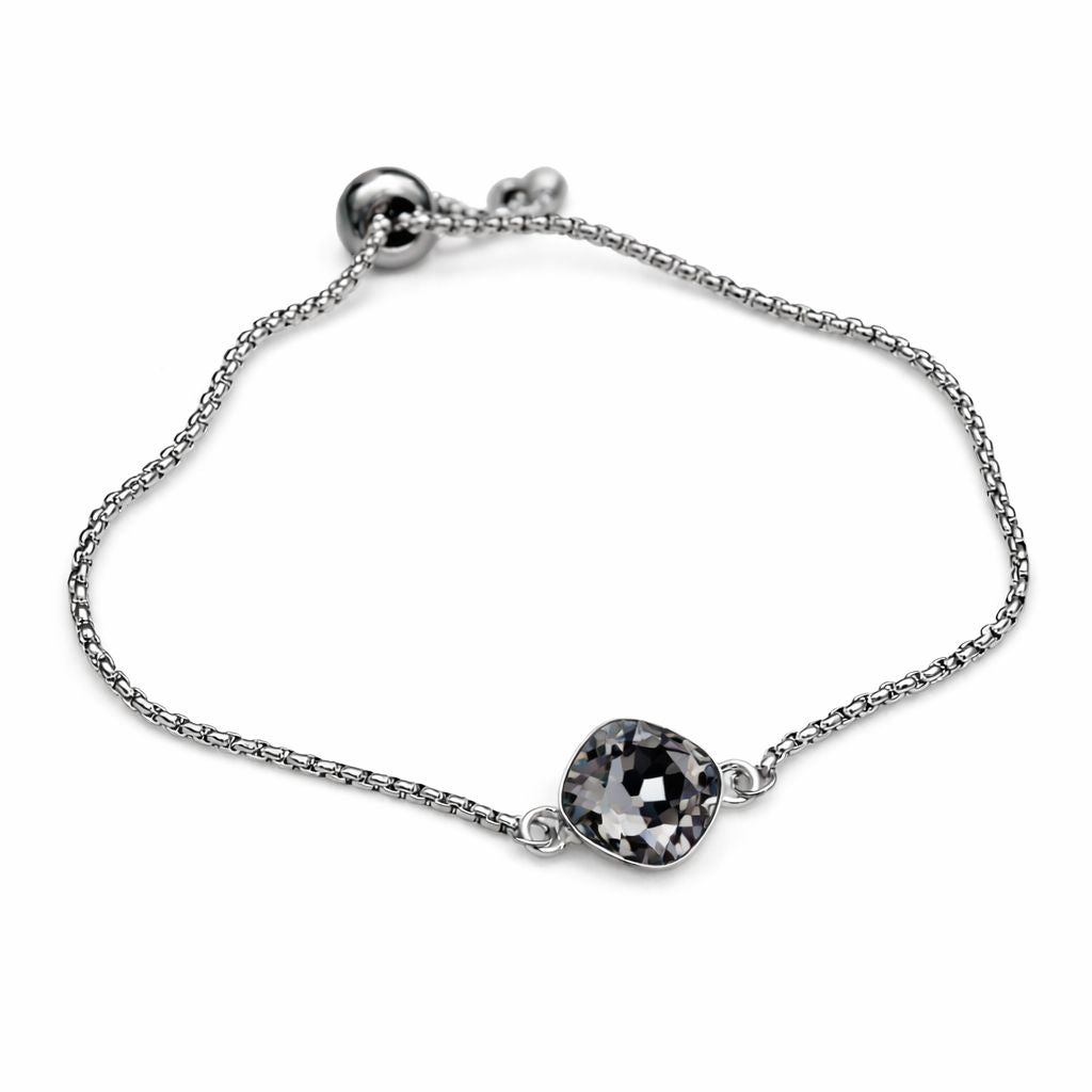 Savelkama rokassprādze ar rombveida melnu kristālu un regulējamu aizdari elegantā minimālisma stilā