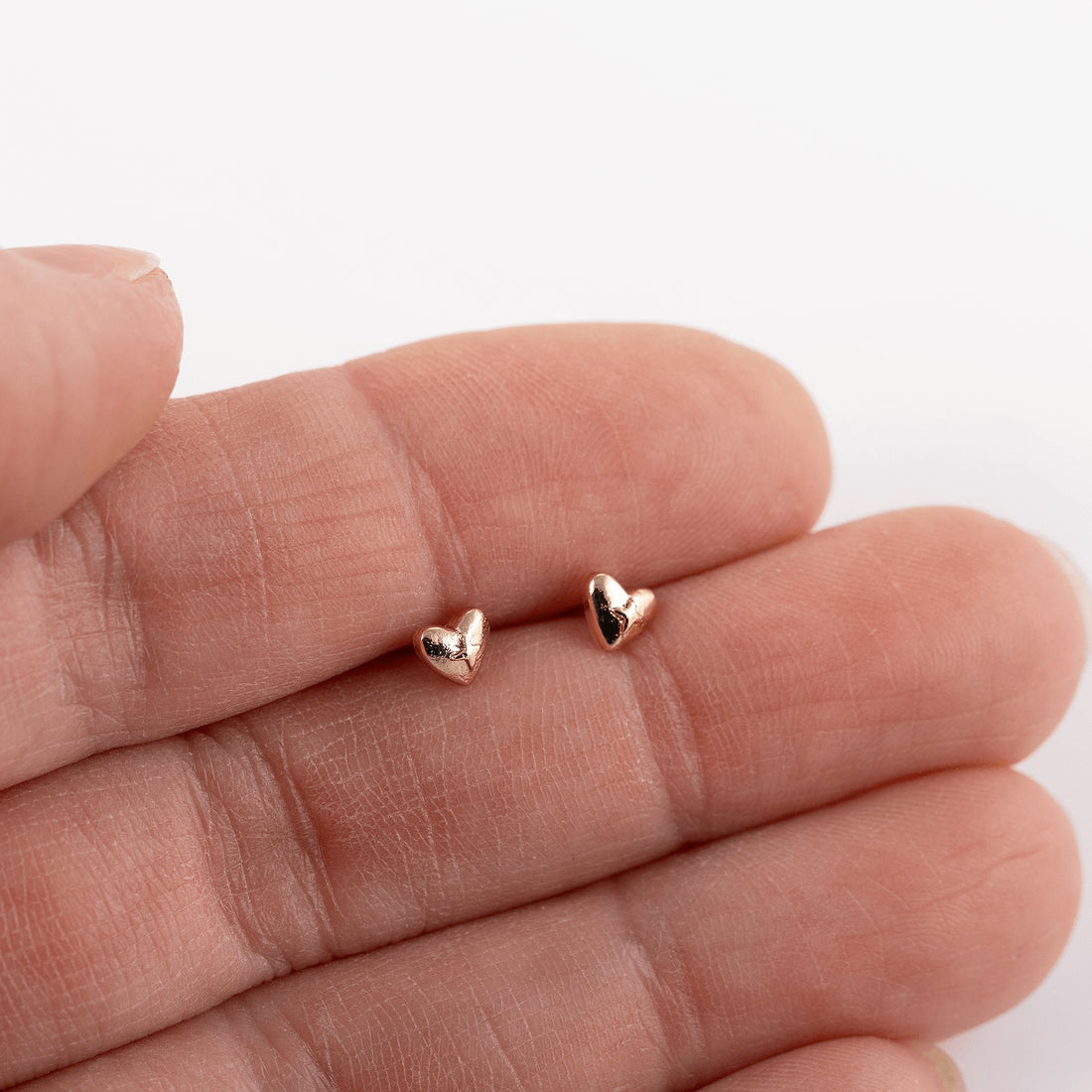 Antialerģiski nagliņauskari ar kristāliem 'LAILA'