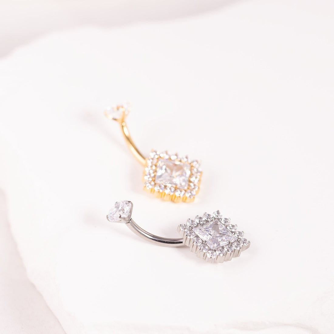 Bambos auskarų vėrimas 'AVA'