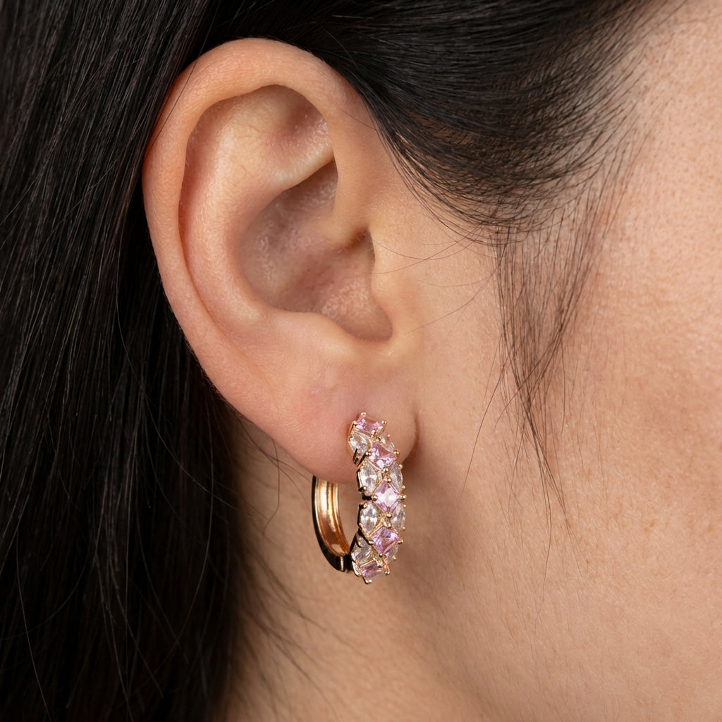 Riņķīšu auskari ar rozā kristāliem 'RUE'