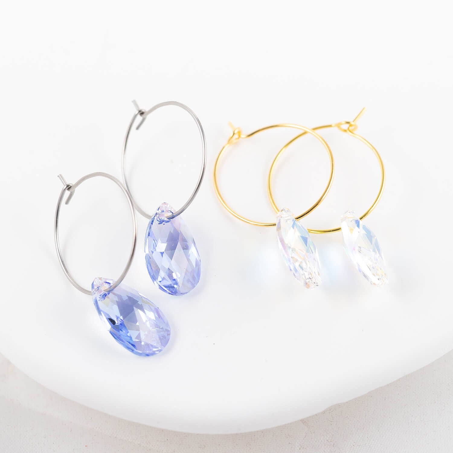 Mazie auskari ar riņķīti