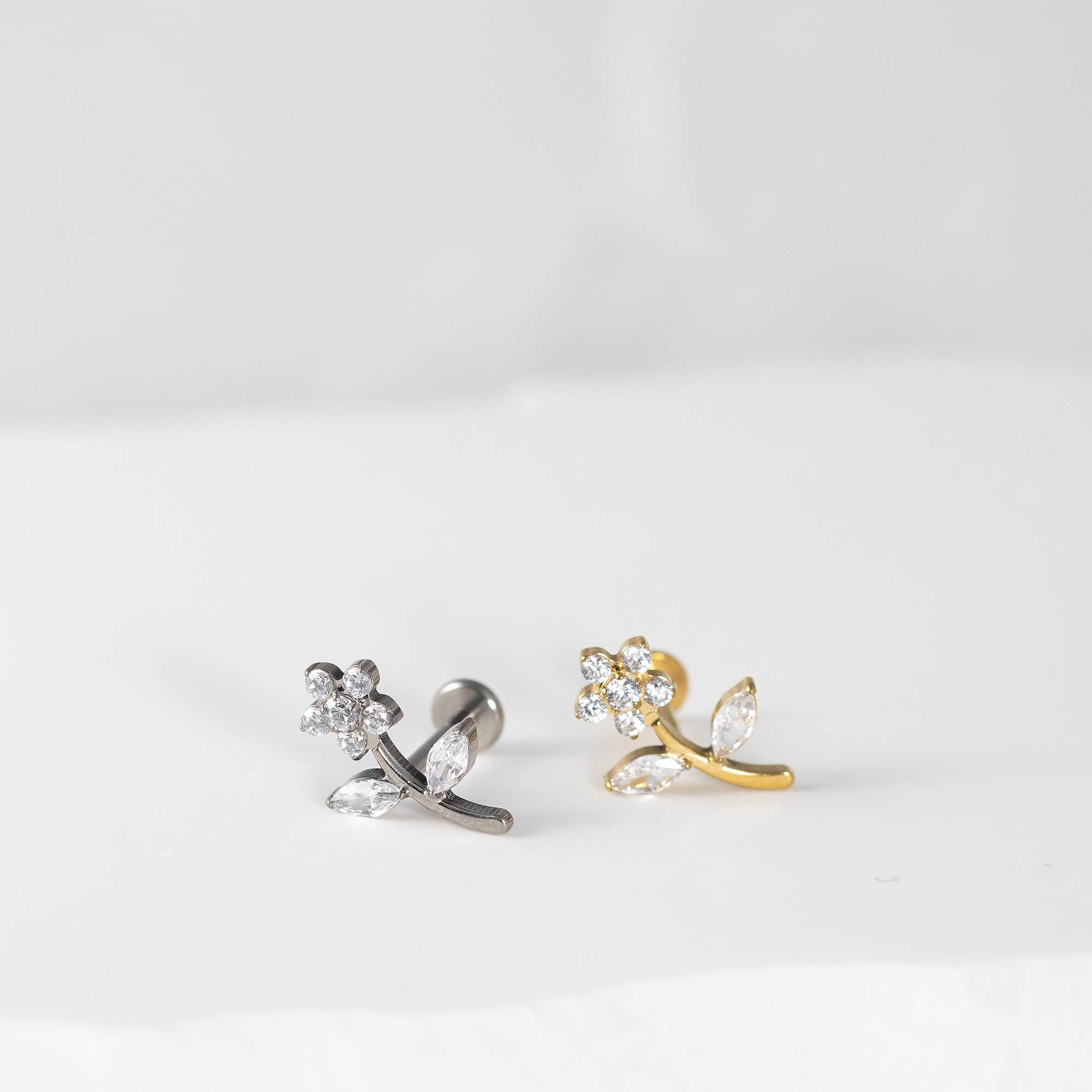 Pīrsinga auskars 'ZANDA'