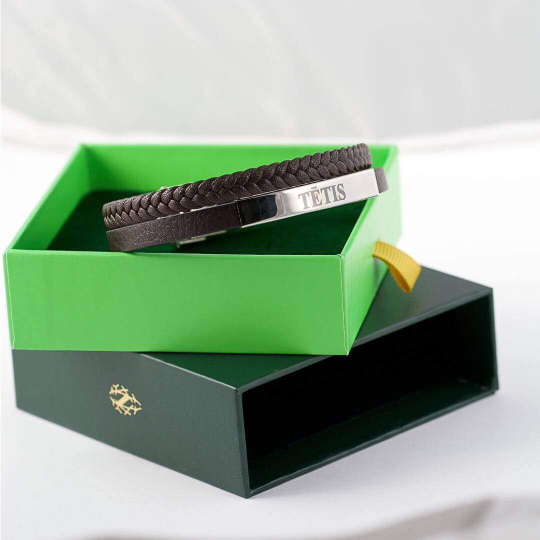 rokassprādze ar personalizētu gravējumu vīrietim