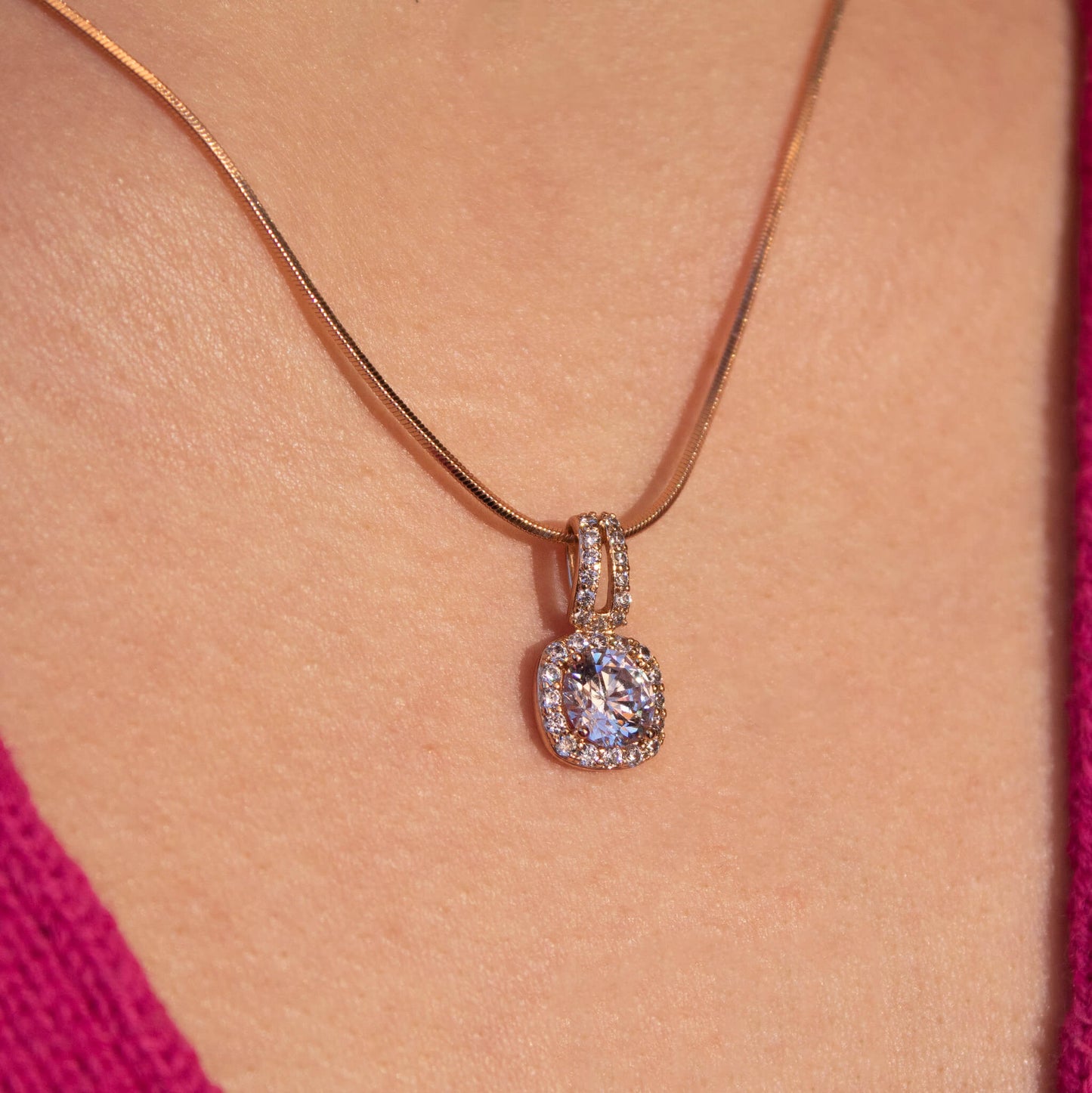 Necklace with a classic pendant