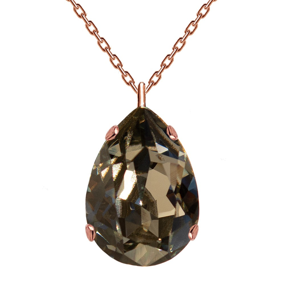 Klasiska rosegold lāsītes kaklarota ar melnā dimanta kristālu